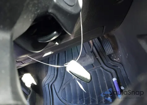 2014 Ford Focus Titanium from USA, damaged, VIN 1FADP3N24EL422566